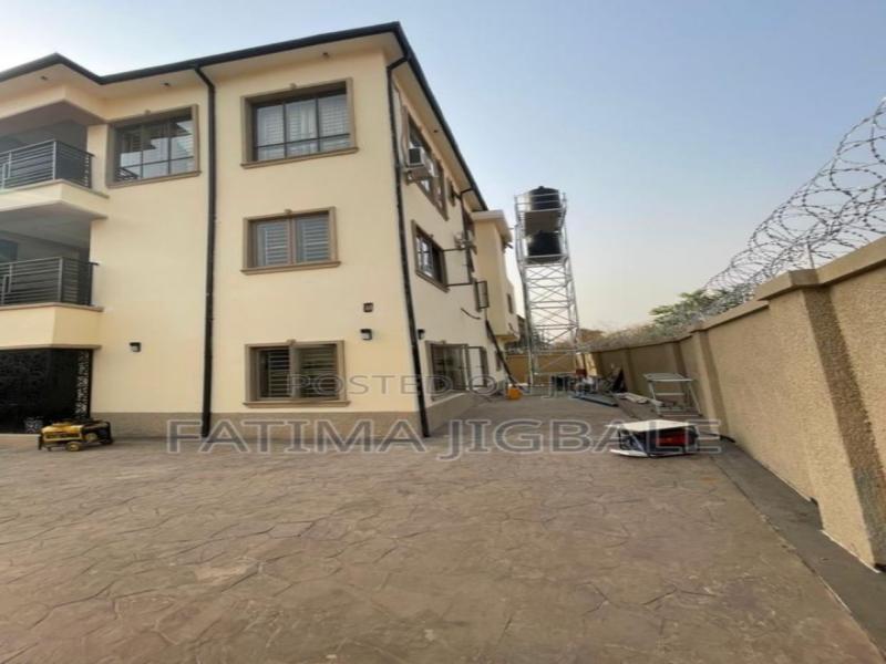 5 Bedroom Terrace Duplex